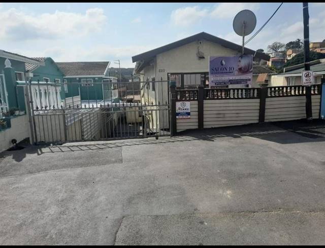3 BEDROOM HOUSE FOR SALE IN WESTCLIFF